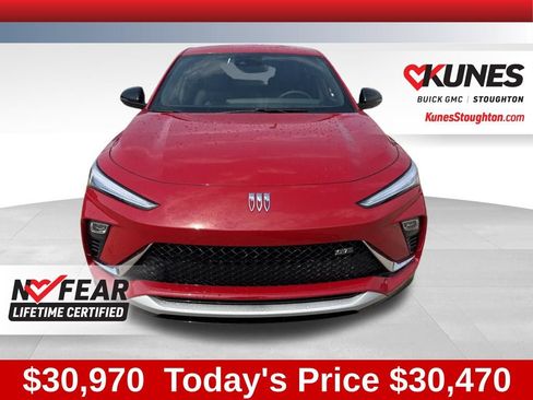 New 2026 Buick Envista Sport Touring image 3