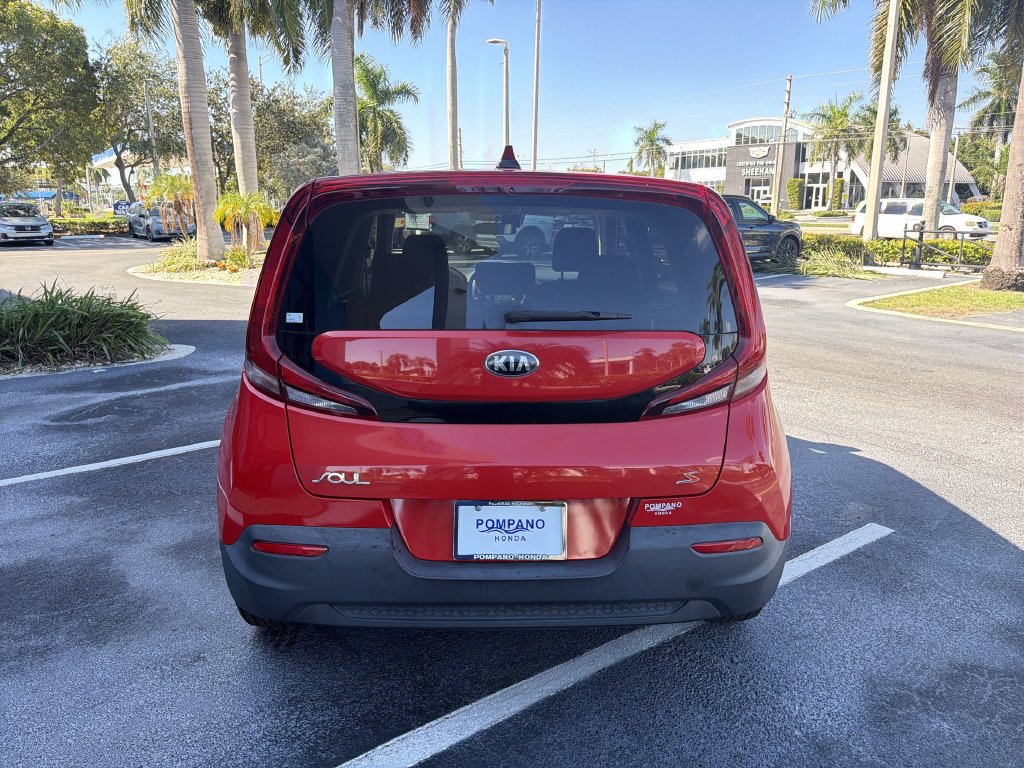Used 2020 Kia Soul S FWD image 7