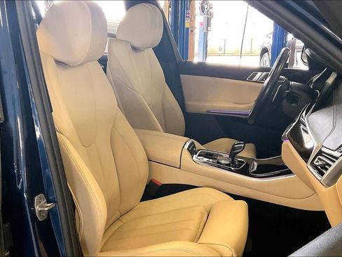 Used 2021 BMW X5 sDrive40i w/ Premium Package 2 image 8