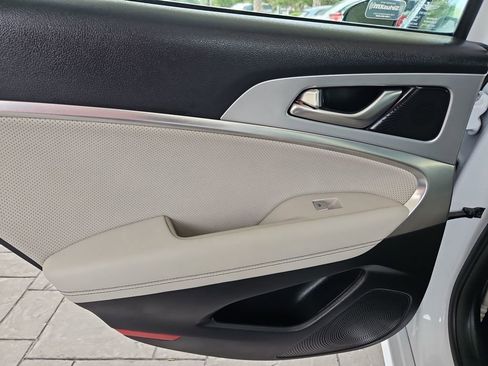 Used 2019 Genesis G70 2.0T Advanced w/ Elite Package image 32