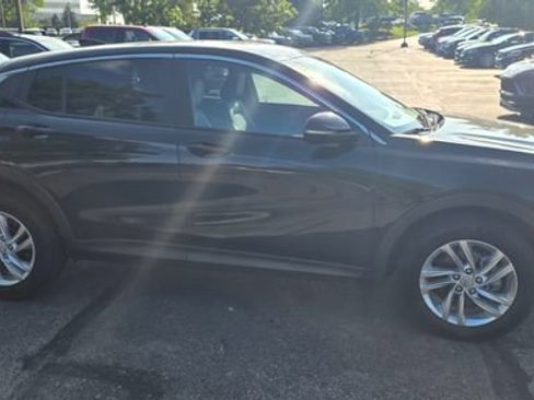 Used 2025 Buick Envista Preferred FWD image 6