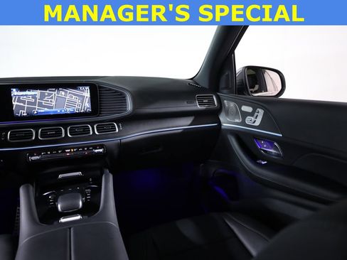 Used 2025 Mercedes-Benz GLS 450 4MATIC image 59