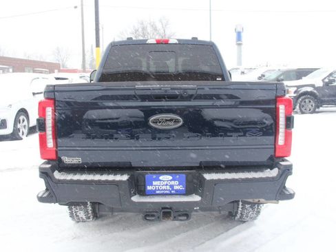 Certified 2025 Ford F350 Lariat w/ Lariat Ultimate Package image 5