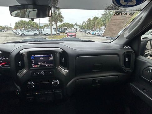 Used 2025 Chevrolet Silverado 1500 Custom Trail Boss AWD/4WD image 17