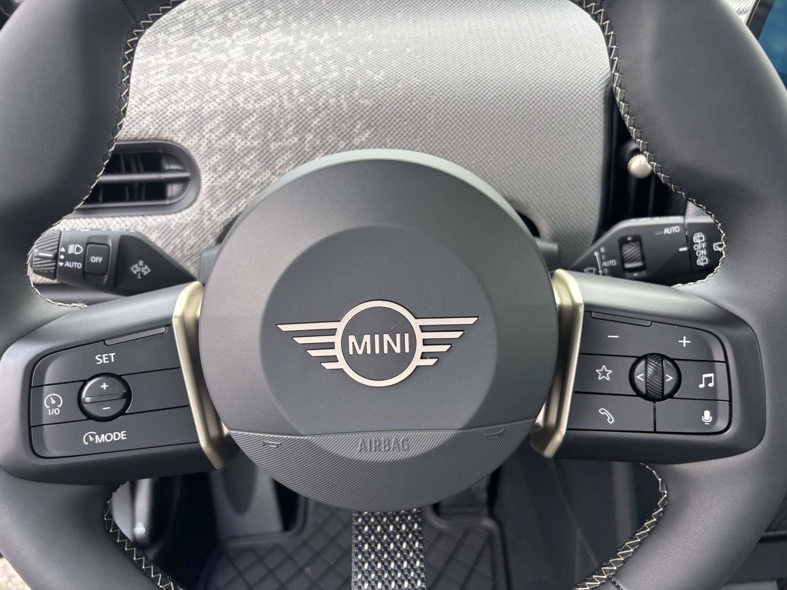 New 2026 MINI Cooper S FWD image 15