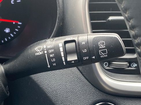 Used 2019 Kia Sorento EX image 36