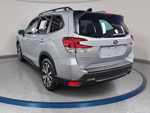 Used 2024 Subaru Forester Limited w/ Convenience Package AWD/4WD image 7