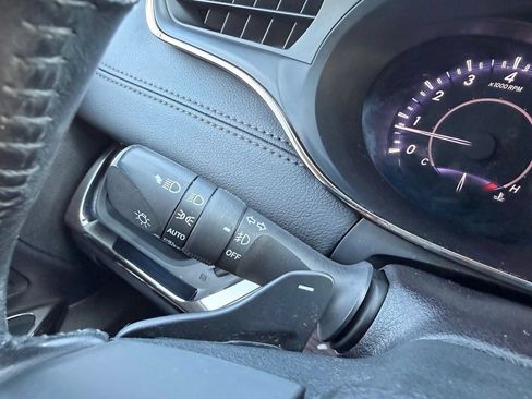 Used 2015 Toyota Avalon XLE Touring FWD image 18