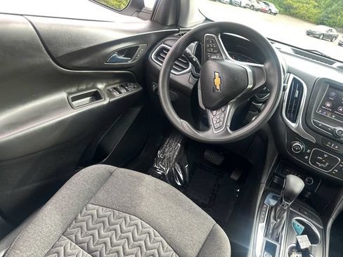 Used 2023 Chevrolet Equinox LT w/ LPO, Floor Liner Package AWD/4WD image 20