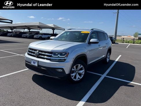 Used 2018 Volkswagen Atlas SE FWD image 1
