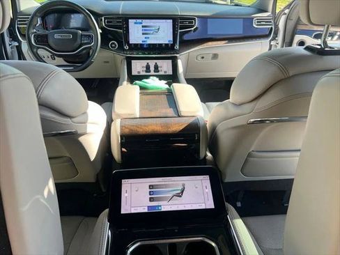 Certified 2022 Jeep Grand Wagoneer Series I AWD/4WD image 37