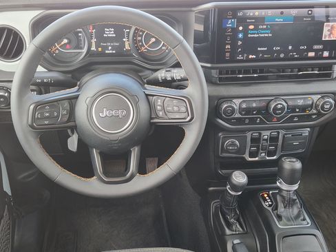 Used 2024 Jeep Wrangler Unlimited Sport AWD/4WD image 26