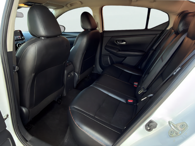 Certified 2024 Nissan Sentra SR w/ SR Premium Package FWD image 17