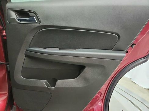 Used 2017 Chevrolet Equinox LT w/ Convenience Package image 27