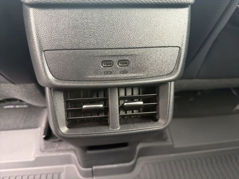 New 2026 Chevrolet Equinox LT w/ Convenience Package II image 33