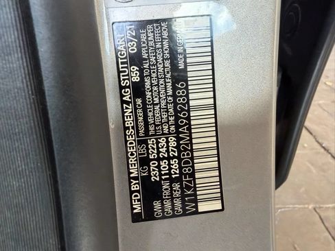 Used 2021 Mercedes-Benz E 350 Sedan w/ Premium Package image 25