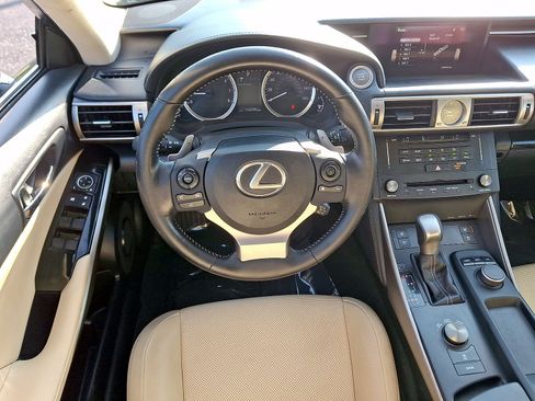 Used 2016 Lexus IS 300 AWD image 21