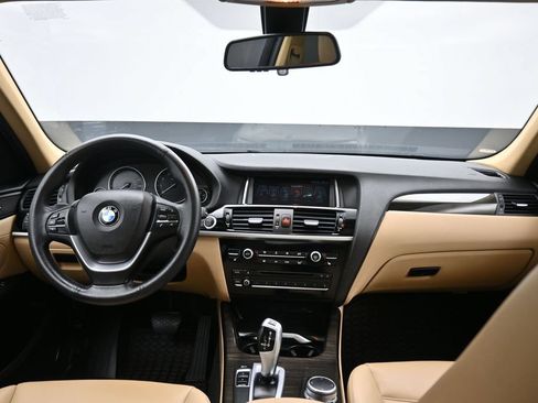 Used 2017 BMW X3 sDrive28i RWD image 37