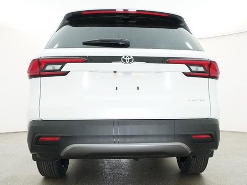 New 2026 Toyota Grand Highlander Limited image 11