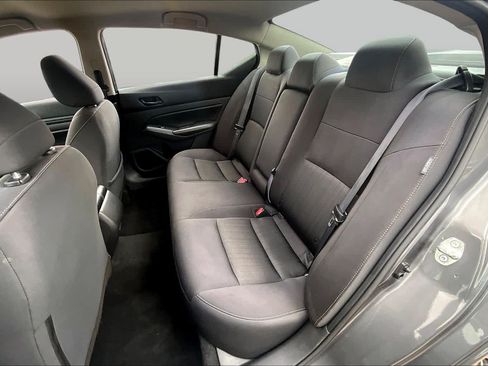 Certified 2024 Nissan Altima 2.5 SV FWD image 19