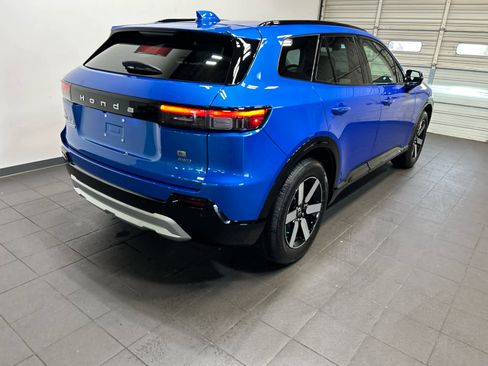 New 2026 Honda Prologue Touring image 3