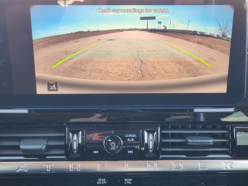 New 2026 Nissan Pathfinder SV image 17