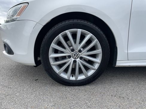 Used 2014 Volkswagen Jetta SEL FWD image 9