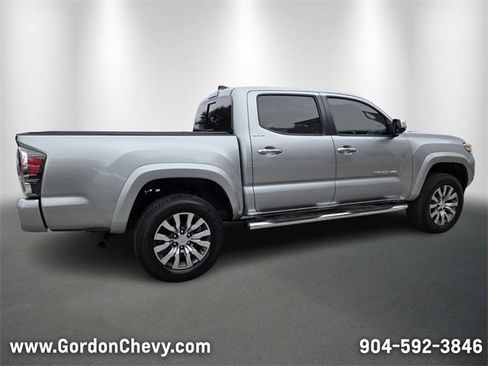 Used 2023 Toyota Tacoma Limited image 6