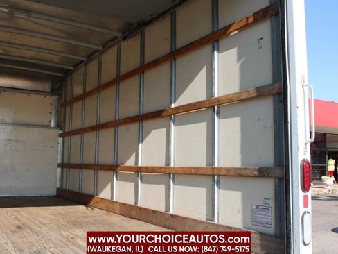 Used 2013 Ford E-350 and Econoline 350 Super Duty RWD image 7