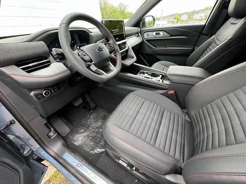 New 2026 Ford Explorer ST-Line AWD/4WD image 15