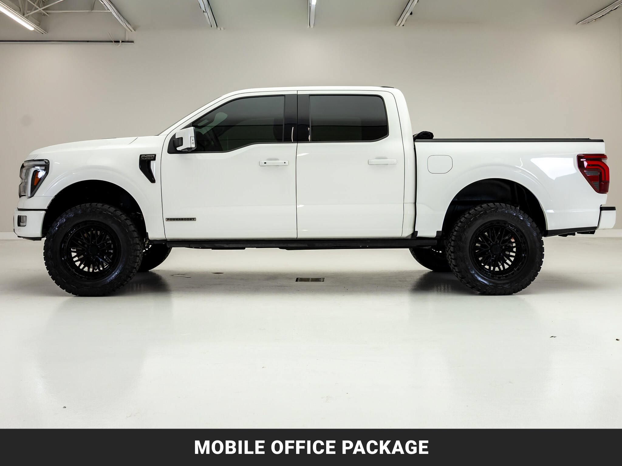 Used 2025 Ford F150 Platinum w/ Equipment Group 702A High AWD/4WD image 6