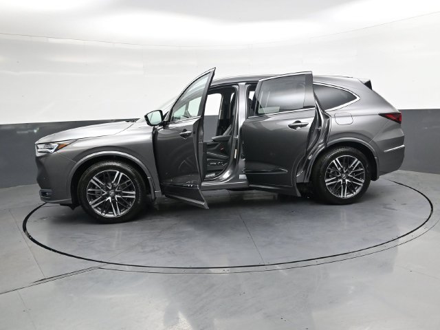 Used 2026 Acura MDX w/ Advance Package AWD/4WD image 42