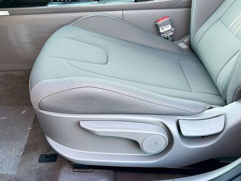New 2026 Hyundai Elantra Sport FWD image 17