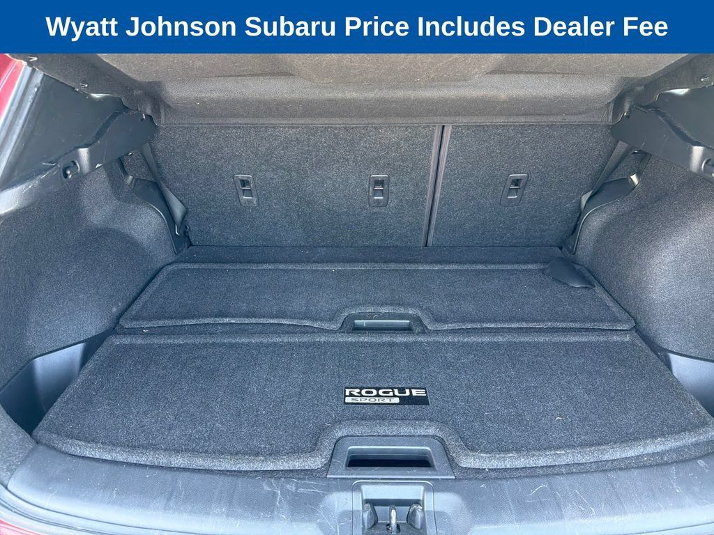Used 2020 Nissan Rogue Sport SV FWD image 35