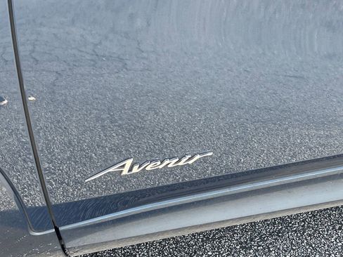 Used 2025 Buick Envista Avenir image 33
