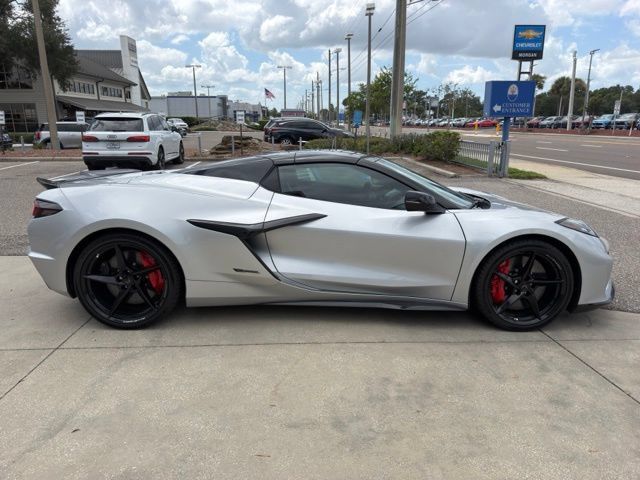 Used 2026 Chevrolet Corvette E-Ray w/ Stealth Interior Trim Package AWD/4WD image 17