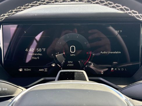 New 2026 GMC Acadia Denali w/ Super Cruise Package AWD/4WD image 23