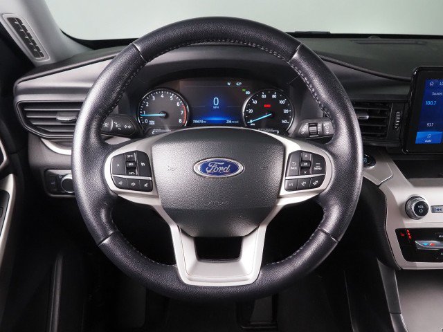 Used 2022 Ford Explorer XLT RWD image 17