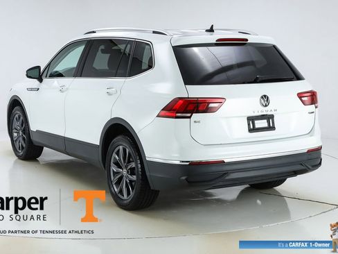 Used 2022 Volkswagen Tiguan SE w/ Panoramic Sunroof Package AWD/4WD image 7