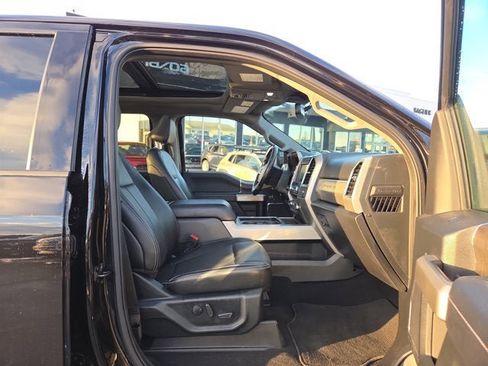 Used 2021 Ford F250 Lariat image 16