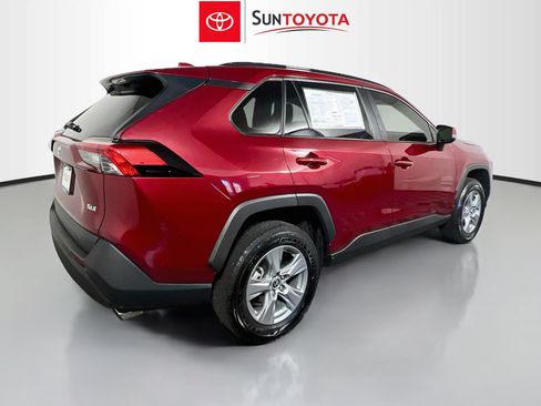 Used 2025 Toyota RAV4 XLE FWD image 4