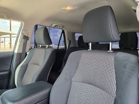 Used 2022 Toyota 4Runner TRD Off-Road image 13