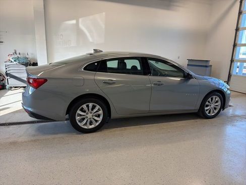 Used 2024 Chevrolet Malibu LT image 8