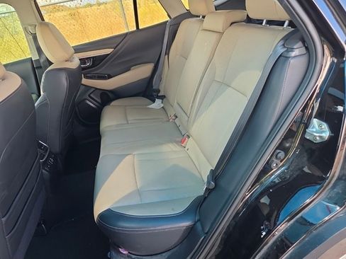 Used 2024 Subaru Outback Limited image 13