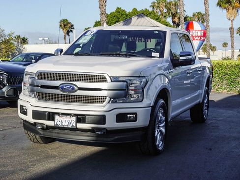 Used 2019 Ford F150 Platinum w/ Equipment Group 701A Luxury AWD/4WD image 4