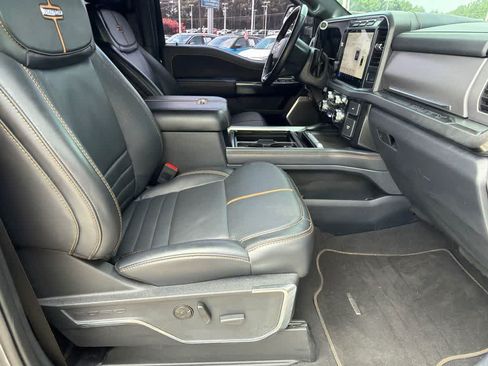 Used 2024 Ford F250 Platinum AWD/4WD image 12
