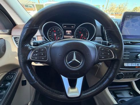 Used 2017 Mercedes-Benz GLE 350 4MATIC w/ Premium 2 Package image 29