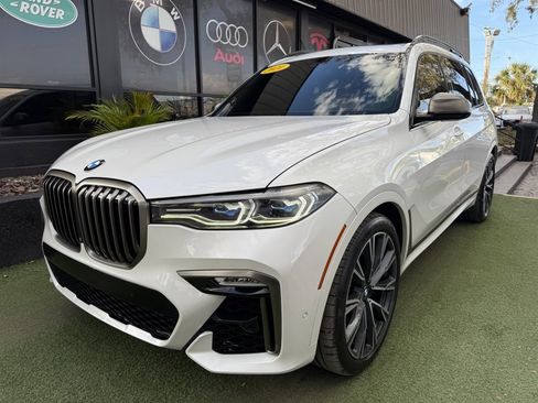Used 2020 BMW X7 M50i w/ Executive Package image 1