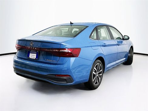 New 2026 Volkswagen Jetta SE image 7