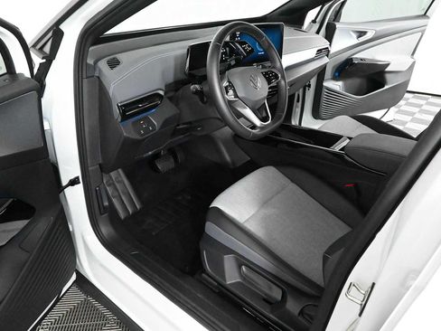 Certified 2023 Volkswagen ID.4 Pro RWD image 16